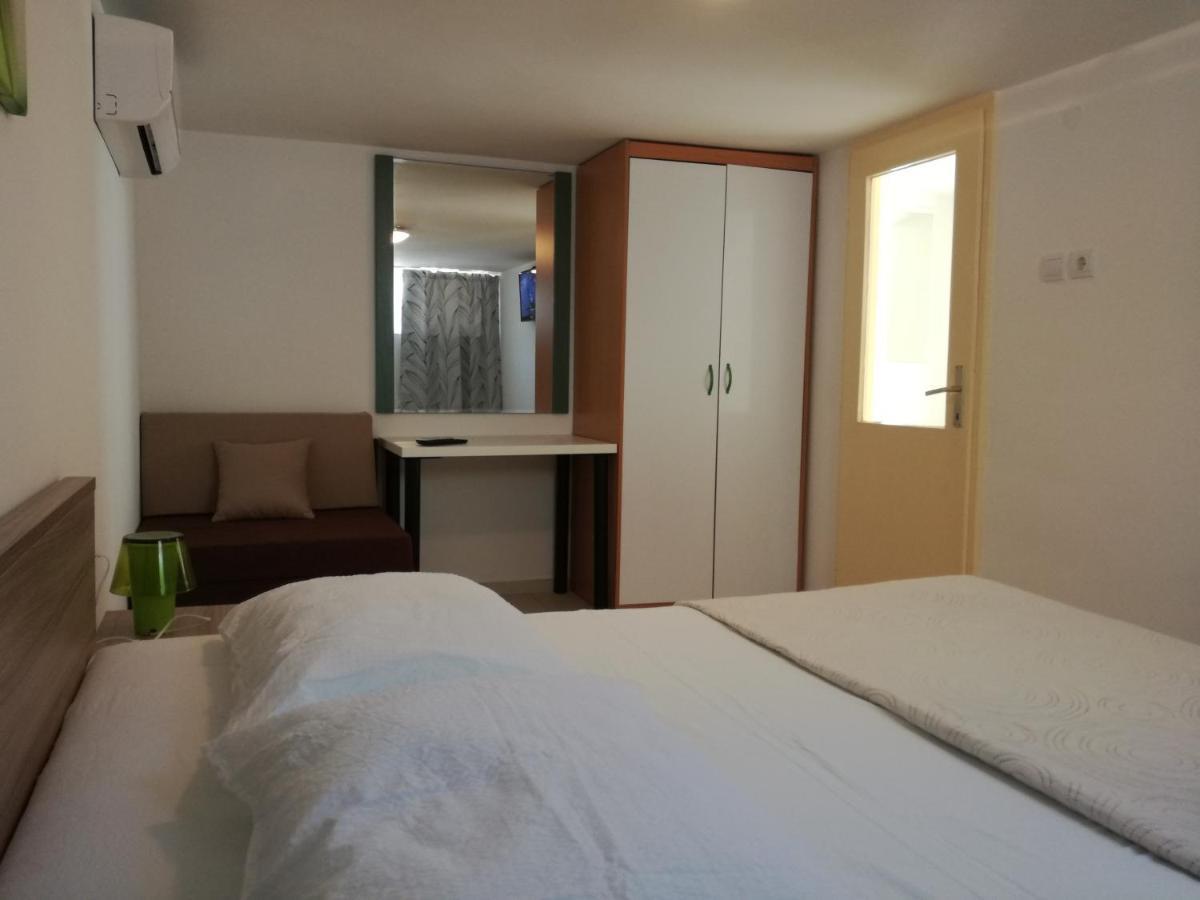 شقة Apartman Anni بوريتش المظهر الخارجي الصورة